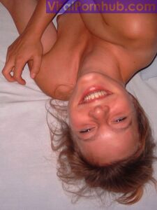 Cute amateur jenny posing naked