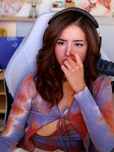 Pokimane Nude Boob Nipple Slip on Live Stream Leaked