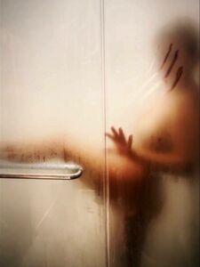 Paige VanZant Nude Shower Voyeur Leaked