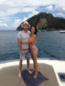 Super Model Emily Ratajkowski Nude Leaks