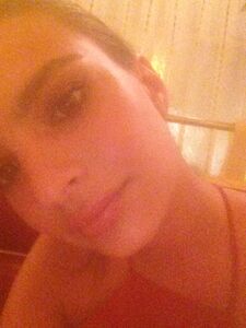 Super Model Emily Ratajkowski Nude Leaks