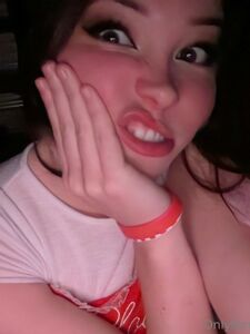 Belle Delphine Cute Laptop Selfies Onlyfans Leaks Album