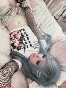 Belle Delphine Leaked Emo Raccoon Teasing Onlyfans Album