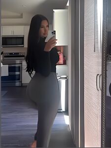 Nicole McNair milf